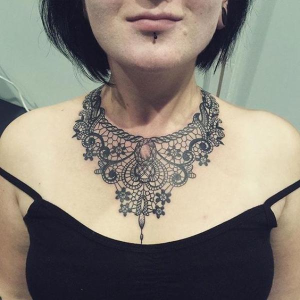 Necklace Tattoo for Women: The Fusion of Elegance and Ink