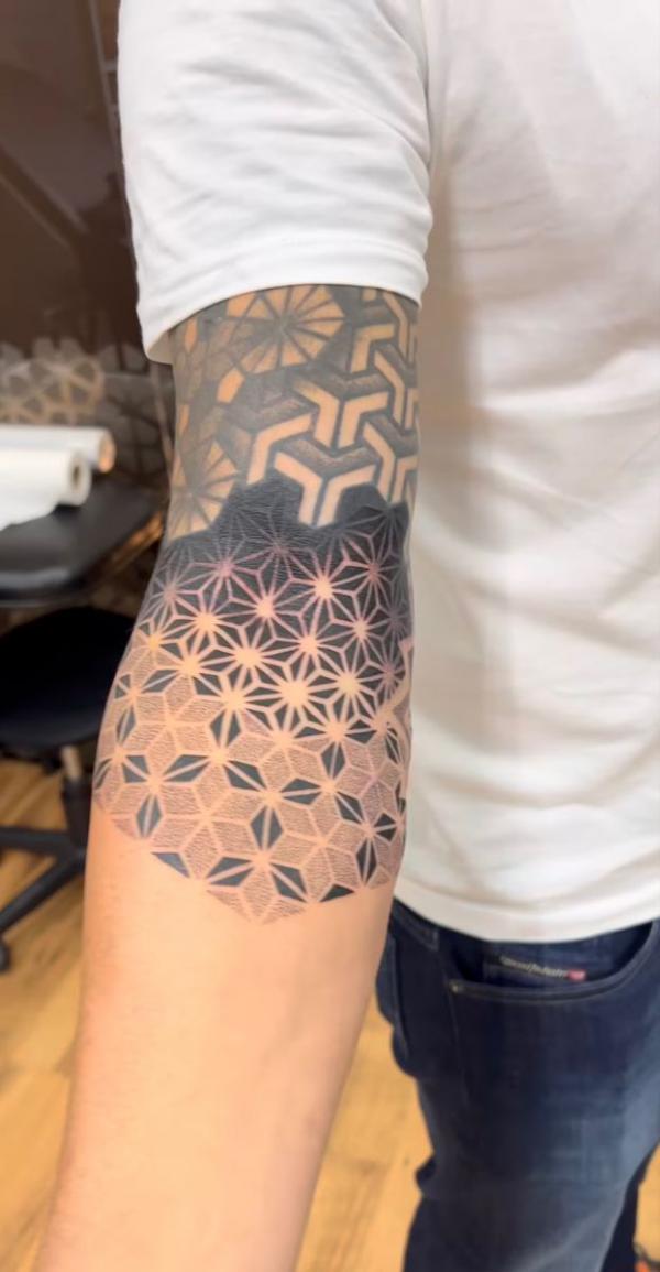 105 Elbow Tattoo Designs That Will Bend Your Mind