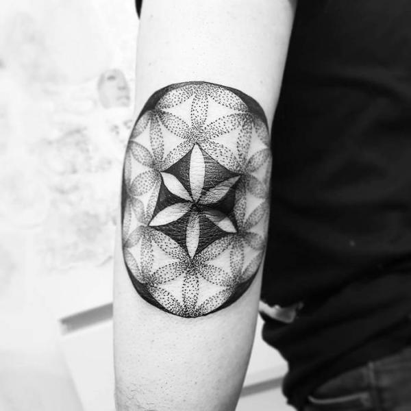 105 Elbow Tattoo Designs That Will Bend Your Mind