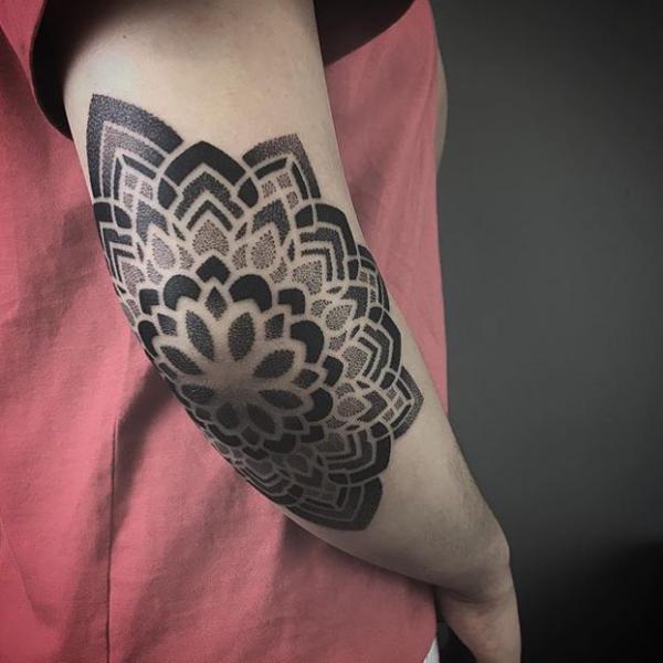 105 Elbow Tattoo Designs That Will Bend Your Mind