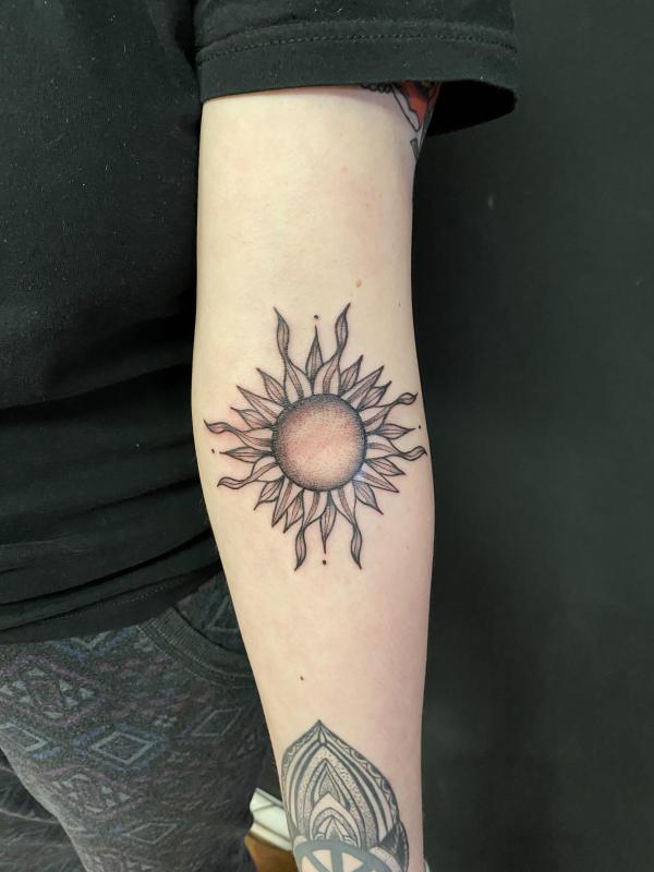 105 Elbow Tattoo Designs That Will Bend Your Mind