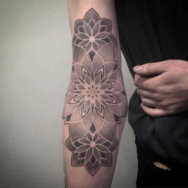 105 Elbow Tattoo Designs That Will Bend Your Mind