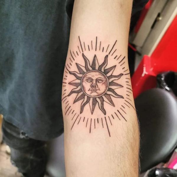105 Elbow Tattoo Designs That Will Bend Your Mind