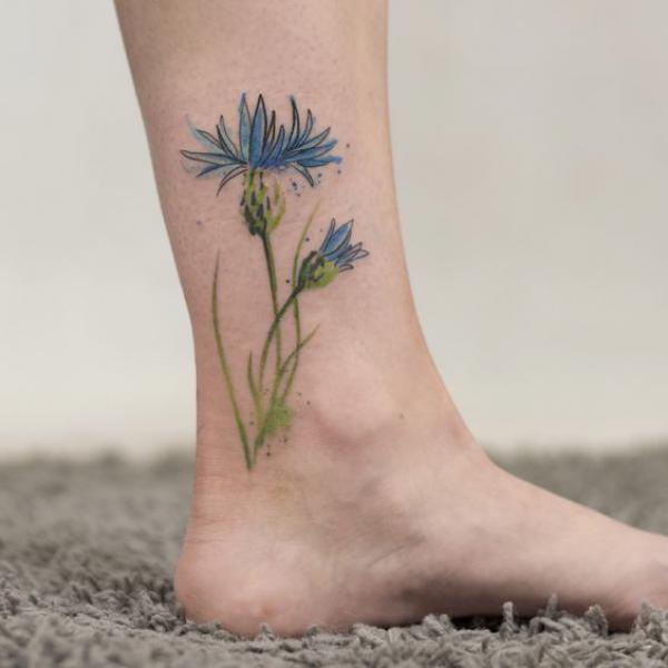 50 Cornflower Tattoo Designs with Meaning