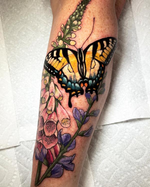 60 Foxglove Tattoo Designs with Meaning
