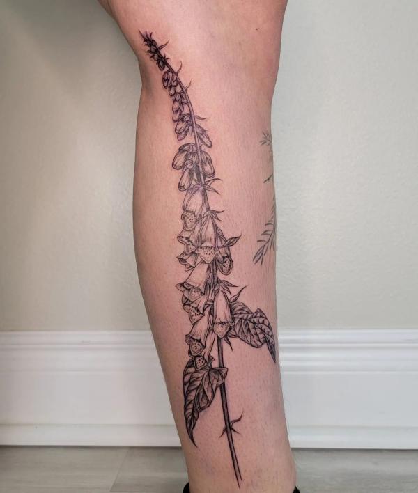 60 Foxglove Tattoo Designs with Meaning