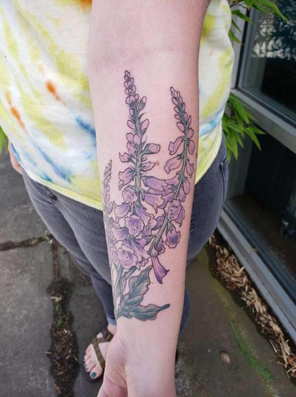 60 Foxglove Tattoo Designs with Meaning