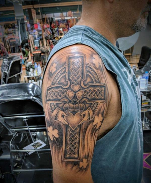 100 Celtic Cross Tattoo Designs with Meaning