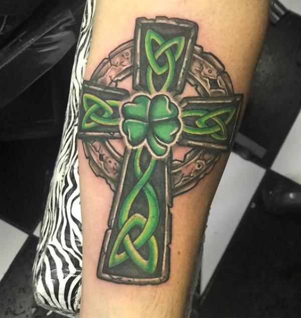 100 Celtic Cross Tattoo Designs with Meaning