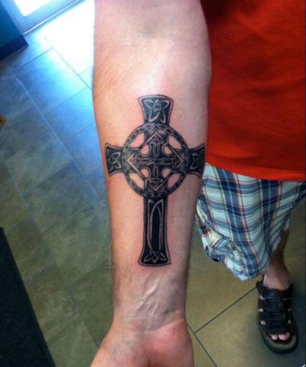 100 Celtic Cross Tattoo Designs with Meaning