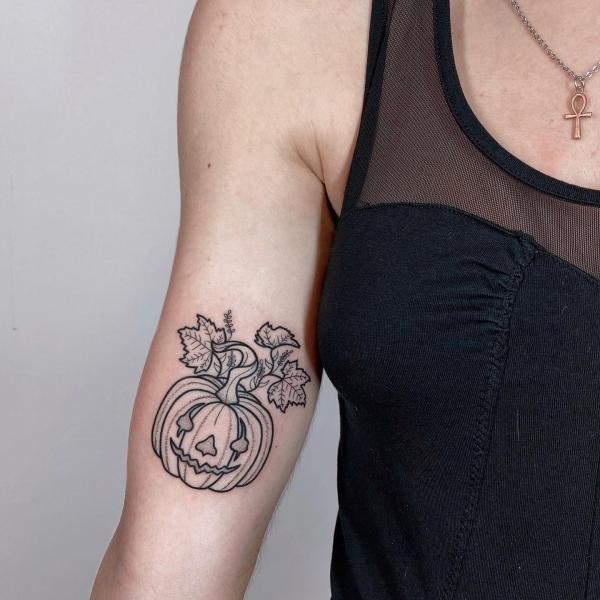 140 Outline Tattoo Ideas to Inspire Your Next Ink
