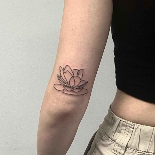 140 Outline Tattoo Ideas to Inspire Your Next Ink
