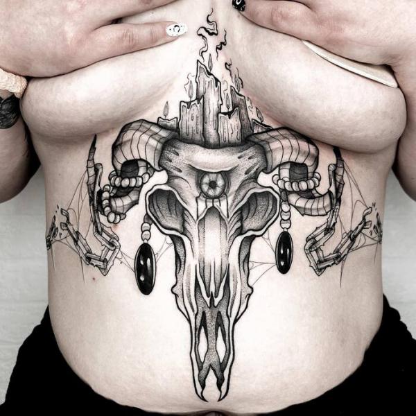 165 Unique Sternum Tattoo Designs for Women
