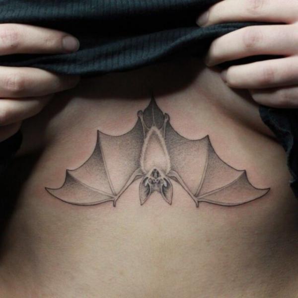 165 Unique Sternum Tattoo Designs for Women