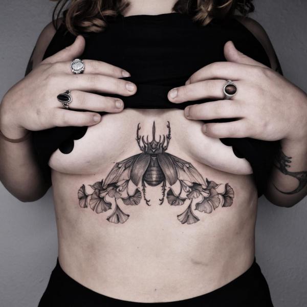 165 Unique Sternum Tattoo Designs for Women