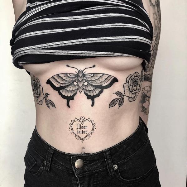 165 Unique Sternum Tattoo Designs for Women