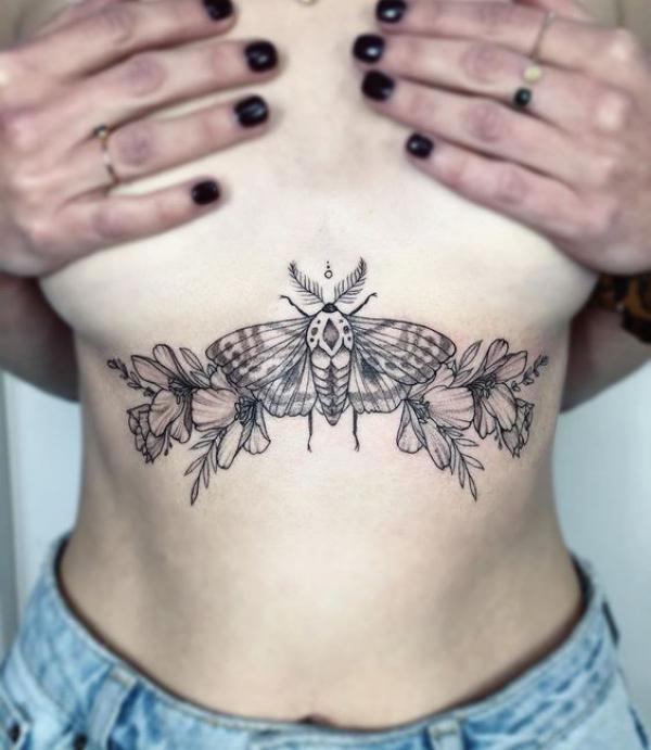 165 Unique Sternum Tattoo Designs for Women