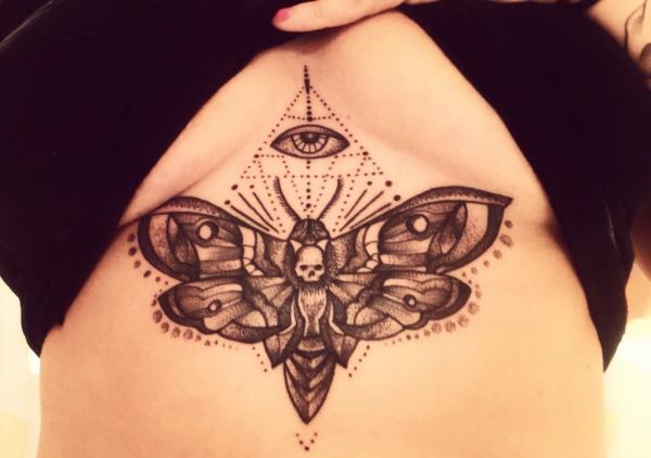 165 Unique Sternum Tattoo Designs for Women