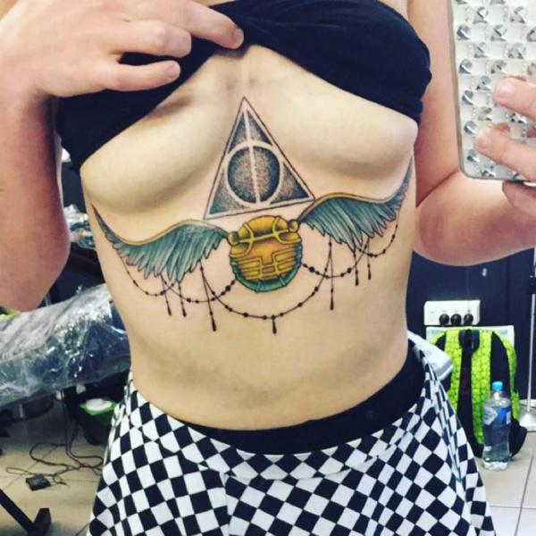 165 Unique Sternum Tattoo Designs for Women