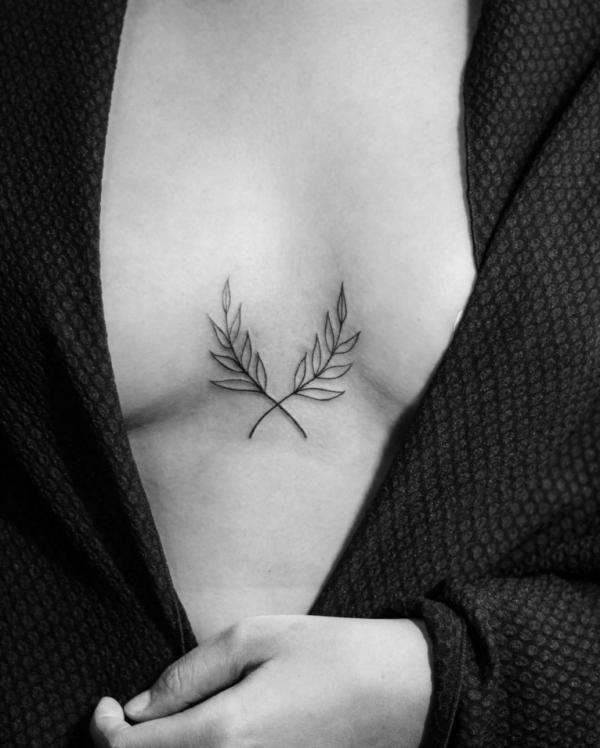 165 Unique Sternum Tattoo Designs for Women
