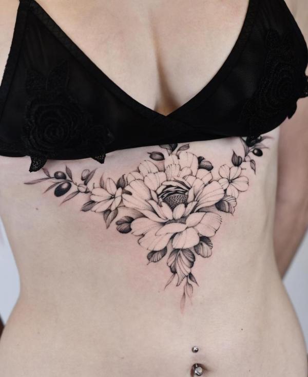165 Unique Sternum Tattoo Designs for Women