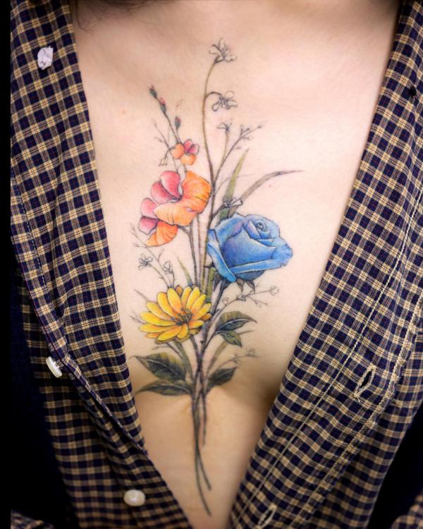 165 Unique Sternum Tattoo Designs for Women