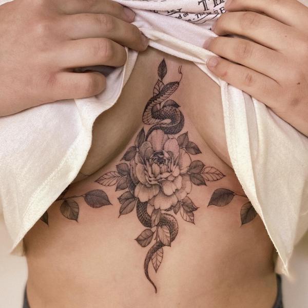 165 Unique Sternum Tattoo Designs for Women