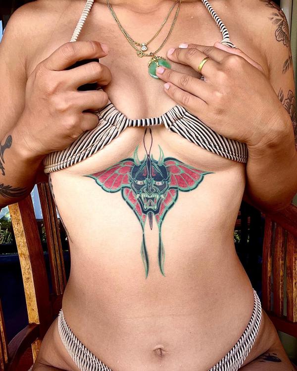 165 Unique Sternum Tattoo Designs for Women