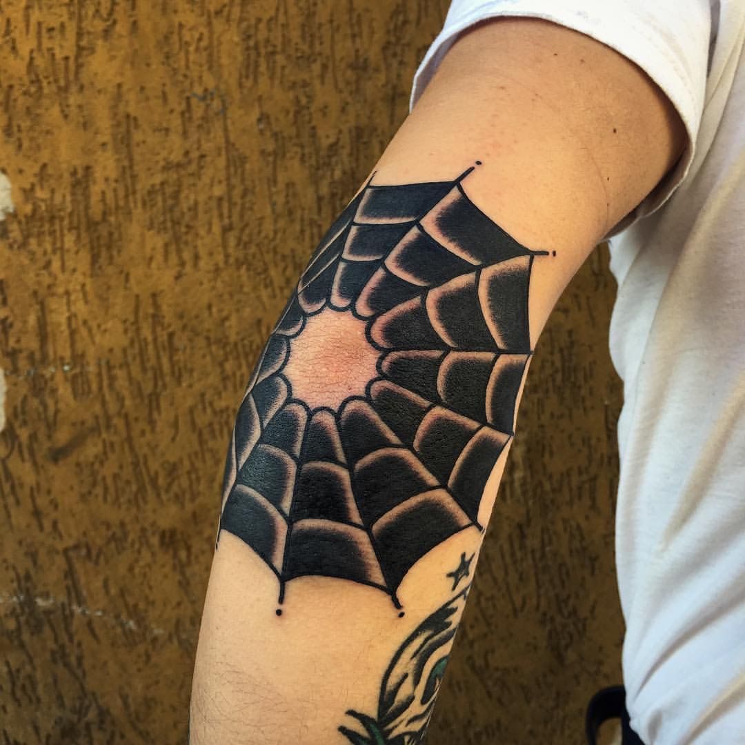 40 Striking Elbow Spiderweb Tattoo Designs
