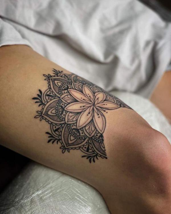 70 Above Knee Tattoo Designs for Your Inspiration