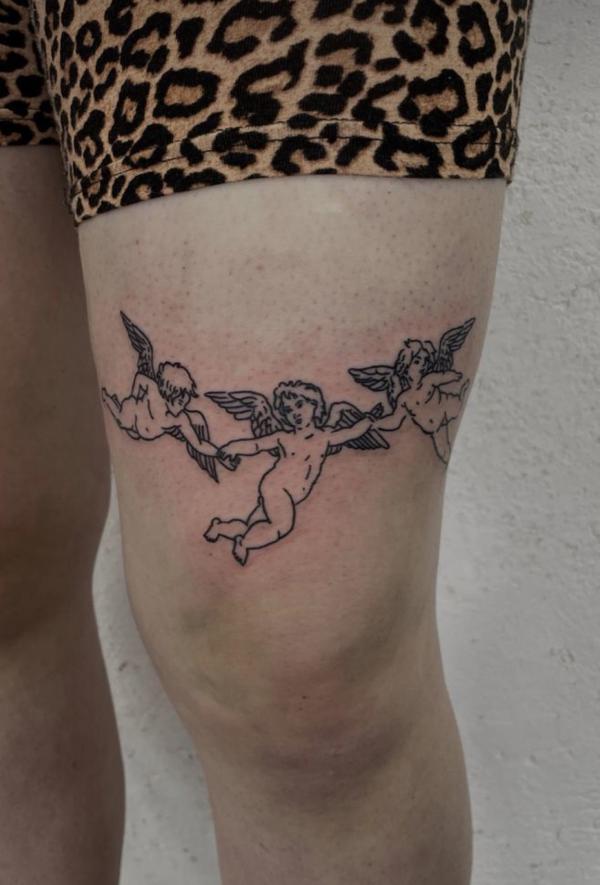 70 Above Knee Tattoo Designs for Your Inspiration
