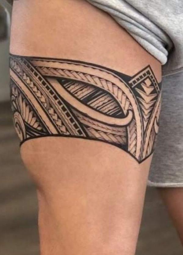 70 Above Knee Tattoo Designs for Your Inspiration