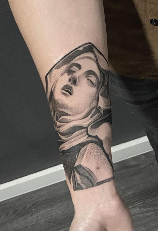 100 Christian Tattoos: Symbols of Faith and Devotion