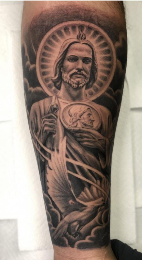 100 Christian Tattoos: Symbols of Faith and Devotion