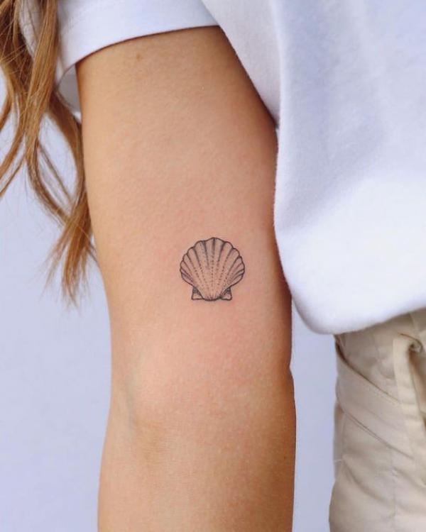 90 Artistic Upper Arm Tattoo Designs and Ideas