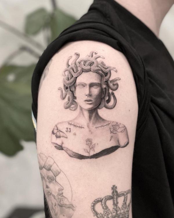 90 Artistic Upper Arm Tattoo Designs and Ideas
