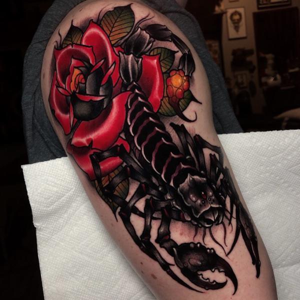 90 Artistic Upper Arm Tattoo Designs and Ideas