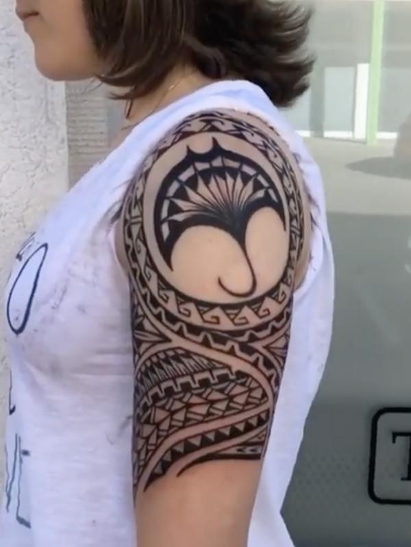 90 Artistic Upper Arm Tattoo Designs and Ideas
