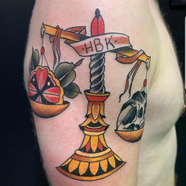 90 Artistic Upper Arm Tattoo Designs and Ideas