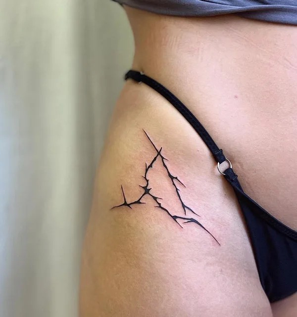 50 Bikini Line Tattoo Ideas with Meaning