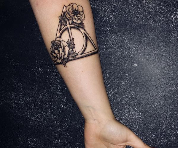 100 Deathly Hallows Tattoo Ideas with Meaning