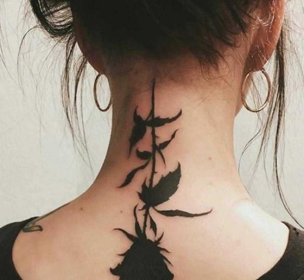 70 Masterful Rose Neck Tattoos and Their Meanings