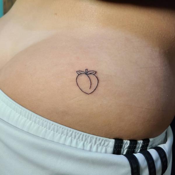 50 Peach Tattoo Designs with Meaning
