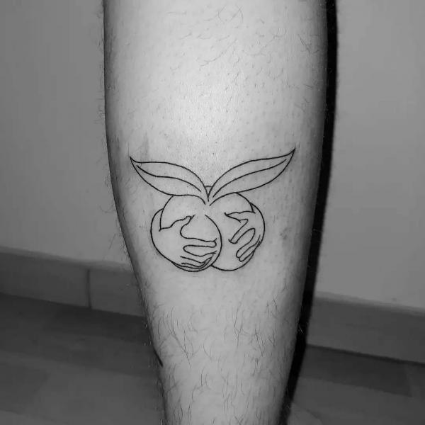 50 Peach Tattoo Designs with Meaning