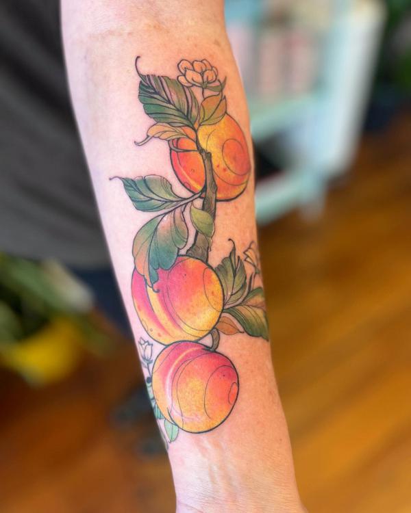 50 Peach Tattoo Designs with Meaning