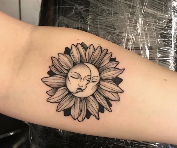 100 Sun and Moon Tattoos with Meaning