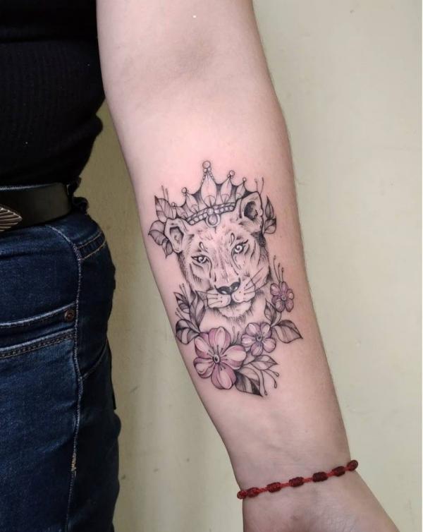 90 Lioness Tattoo Designs with Meaning