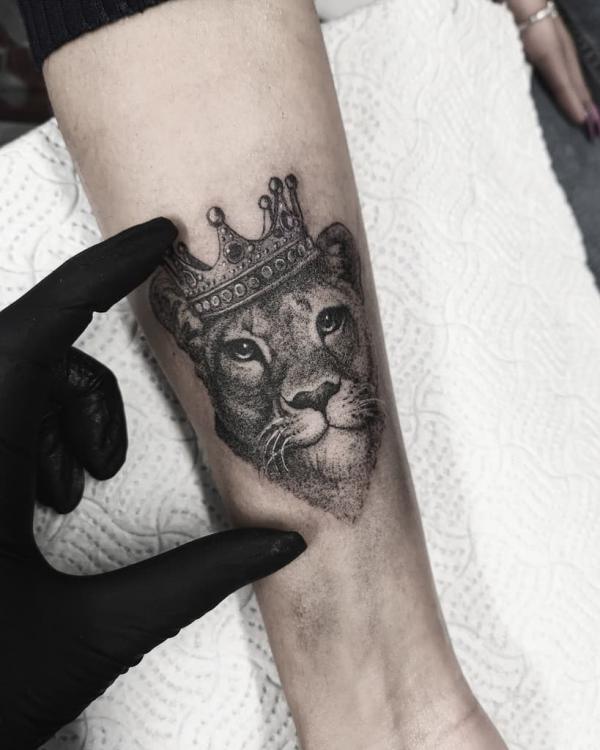90 Lioness Tattoo Designs with Meaning