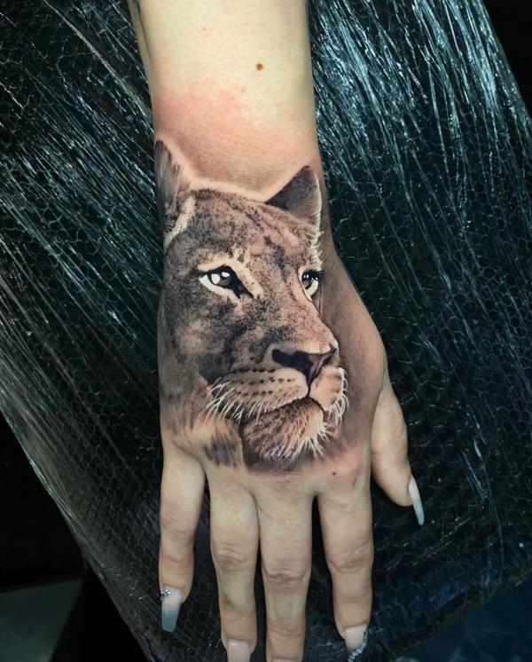 90 Lioness Tattoo Designs with Meaning