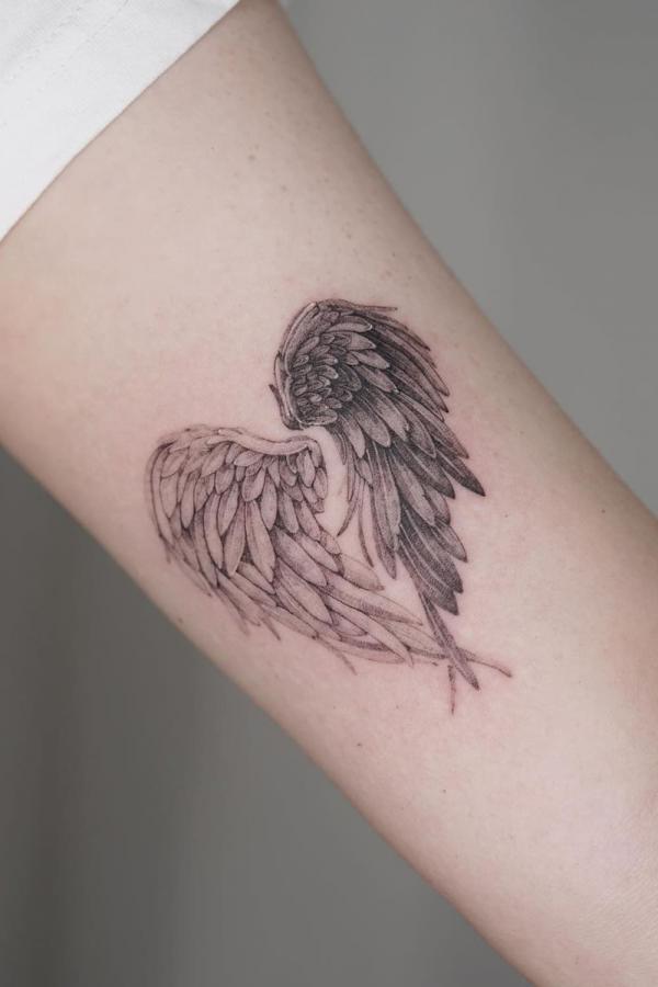 100 Broken Heart Tattoos and Their Meanings
